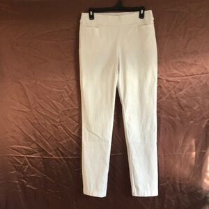 Liz Claiborne Career beige & white stripped stretch pull on pants classic fit S6